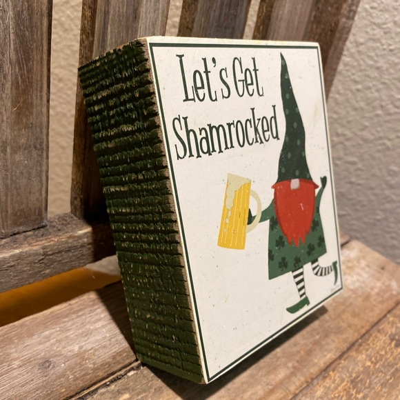 St. Patricks Day Gnome Bundle, Let’s Get Shamrocked Sign & Small Irish Gnome - Picture 16 of 16